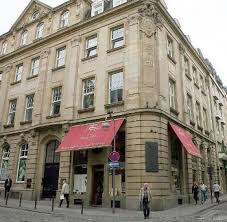 Obenmarspforten 21, 50667 köln, germany, cologne. Eau De Cologne Kolnisch Wasser Feiert Seinen 300 Geburtstag Welt