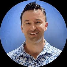 The Brave Platypus: First Day of School : Elisha, Benjamin: Amazon.ca: Books