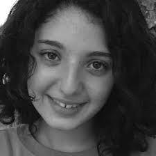 Lauren Lesch's Instagram, Twitter & Facebook