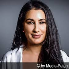 Nicole Hannak Sprecher