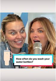 How to Properly Clean Your Water Bottle Regularly