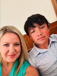 Holly Deavers (@hopewithholly) • Instagram photos and videos