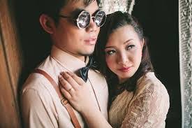 Megan Mount's Instagram, Twitter & Facebook