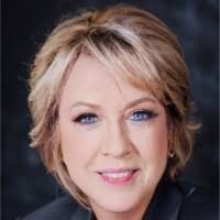 Veronica Greathouse's Instagram, Twitter & Facebook