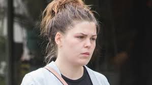 What was donald rumsfeld net worth? Belle Gibson Pictured After Failing To Pay 410k Fine Photos Herald Sun