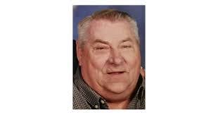 Larry Valles's Instagram, Twitter & Facebook