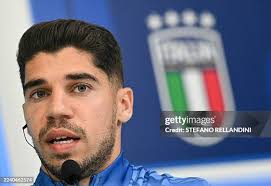 85 Eve Solomon Stock Photos, High-Res Pictures, and Images