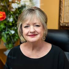 Diane Henson at 501 Professionals Realty & Investments