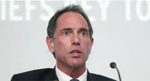 Lee Alston: “La política económica del Ecuador se ve sólida y prudente”