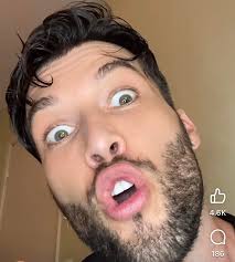 Do you want more ? 😈🤣 #learn #french #humor #thatsfrench #languages