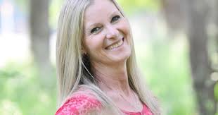 Tillamook writer helps polish prose with conference