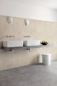 Badideen 55 Badfliesen Ideen Und Moderne Designs Badezimmer Fliesen Beige Bad Fliesen Kleines Bad Fliesen