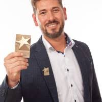 200+ "Widhalm" profiles