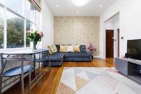 A single person estimated monthly costs are 1,180.47$ (850.06£) without rent. Stylish Holiday Short Let 1 Bedroom Apartment London Uk Booking Com