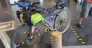 eurobike lovin this guys setup 自転車 旅 サイクリング 自転車