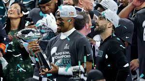 Super Bowl: Philadelphia Eagles überrollen Chiefs - kicker