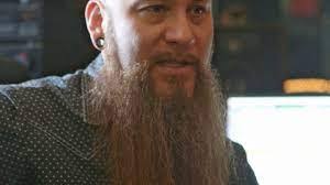 Arthur Seay's Instagram, Twitter & Facebook