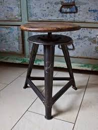 Kaufen sie möbel zu günstigen preisen. 19 Rowac Industry Interior Ideen Hocker Mobel Bauhaus