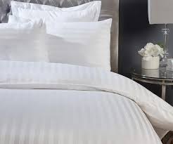 Linen sheets are now becoming increasingly popular with homemakers as they have a unique texture and attractive appearance. Satin Sheets Bedding Sets Ideas Pros And Cons Bed Sheets Materials Bedlinen Bedspreads Bedroom De Hotel Bedding Sets Affordable Bedding Sets Bed Sheets