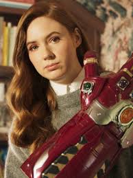 Karen sheila gillan was born and raised in inverness, scotland, as the only child of marie paterson and husband john gillan, who is a singer and recording artist. Karen Gillan Invites You For A Perfect Evening At Home Vogue Paris