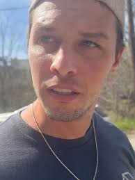 Happy birthday to my city gone country and honorary Texan husband  @brendanjmcloughlin. Lover of the sun, his family , friends , the kitchen,  pasta, hot dogs, travel, animals and all things fun. You ...