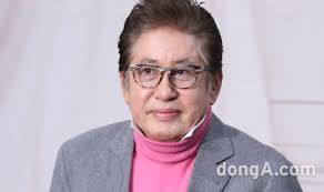 Sep 10, 2020 · 김용건 김용건은 1946년 5월 8일생으로 올해 75세 입니다. Fjwo Y7dhqoiom