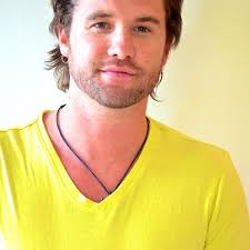 Jonny Houlihan Biography: Wife, Age, Songs, Net Worth, Wikipedia, Albums,  Birthday, Lyrics, Girlfriend, Pictures, Children