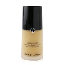 It has a similar consistency to the giorgio armani maestro foundation (review here), but in my opinion luminous silk is easier to blend , 7 (tan), 7.5, 8 (caramel), 8.5, 9 (natural suede), 10 (warm almond), 11.5 (cacao), 13, 14. Giorgio Armani Luminous Silk Foundation 5 8 Medium Neutral 30ml Cosmetics Now Australia