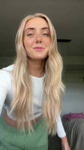 Kaitlyn Dodd's Instagram, Twitter & Facebook