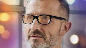 Alexander Pease's Instagram, Twitter & Facebook