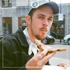 Stream Lounging w/ Jamie