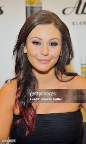 850 photos et images haute résolution de John Jenni