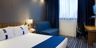 Maybe you would like to learn more about one of these? Holiday Inn Express Hotel Campo De Gibraltar Barrios