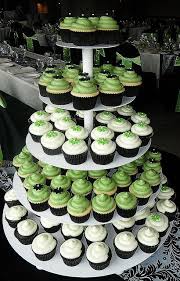 Black And Green Wedding Cake Pin By Kim Mobley On Wedding White Wedding Cupcakes Cupcake Stand Wedding Wedding Cupcakes