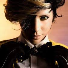 Lila Wolf 🐺 (@_Lila_Wolf)