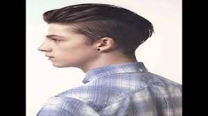 Cara potong rambut sendiri di rumah tak sesulit yang kamu pikir, kok. Style Rambut Emo