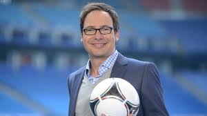 Das wort beginnt mit a und hat 5 buchstaben. Matthias Opdenhovel Privat Familienvater Oder Junggeselle So Lebt Der The Masked Singer Moderator News De