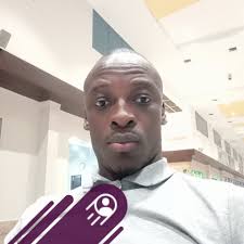 Nana Kwame Bediako celebrates his long-serving employee's outstanding  dedication and hard work since the inception of his business.