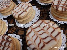 Mille Feuille Mit Tk Blatterteig Le Monde De Jacey Tunesische Kuche Arabische Lebensmittel Rezept Kekse Weihnachten Kekse Backen