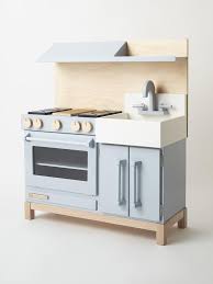 Sink is removable so it is easy to keep clean. Milton And Goose Play Kitchens Milton Goose Wooden Play Kitchen Wooden Kitchen Furniture Play Kitchen