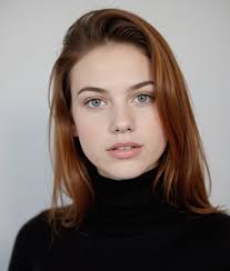 Photos by Isabelle James (@isabellejamesofficial) · December 9, 2025