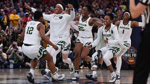 Follow @baylormbb on twitter and fb. Women S Basketball No 6 Baylor Snaps Top Ranked Uconn S 98 Game Home Winning Streak Ncaa Com