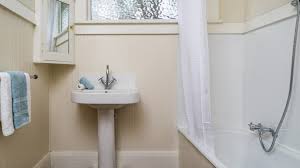 Come scegliere l impresa per la ristrutturazione del bagno. Come Ristrutturare Un Bagno Piccolo Senza Spendere Una Fortuna Web Notizie