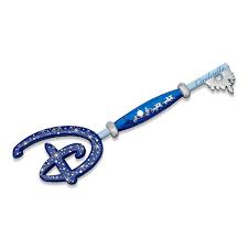 Cinderella Collectible Key 70th Anniversary Special Edition Shopdisney 70th Anniversary Disney Collectables Cinderella Official keys offered to guests since our first disney store opening ceremony in 2010.