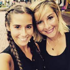 © sarah lombardi / instagram, groã?kopf, lisa rtl interactive. Sarah Lombardi Nach Trennung Mutter Sonja Strano Verteidigt Sie Auf Facebook Gala De