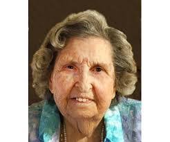 Madeline Hazel's Instagram, Twitter & Facebook