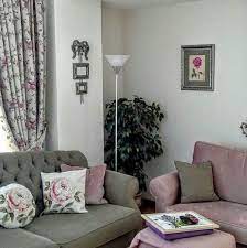 bol emek orgu ve nakis dekorlarla yildiz hanimin pastel evi ev gezmesi oturma odasi tasarimlari mobilya fikirleri dekor