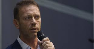 Rocco Siffredi, lutto per il pornoattore: "Il giorno più brutto della mia  vita dopo la morte di mia madre"