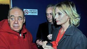 Marco travaglio dovrebbe essere studiato a scuola come giornalista report storico!! Barbara Carfagna Contro Isabella Ferrari E Claudia Gerini La Risposta Di Marco Travaglio