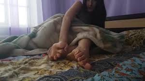 Ekaterina sleepy feet